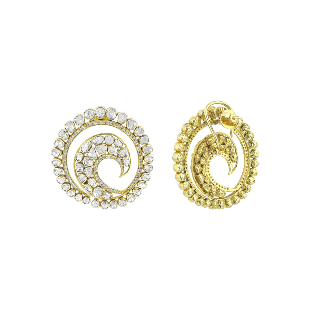 Polki Stud Earrings with Swirl Pattern